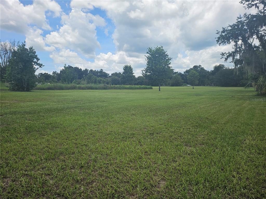 2452 Welcome Road Lithia, FL 33547 - Photo 11 of 16