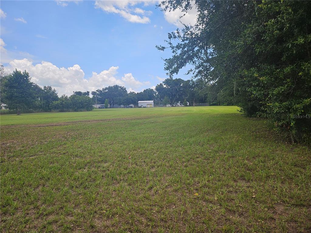 2452 Welcome Road Lithia, FL 33547 - Photo 15 of 16