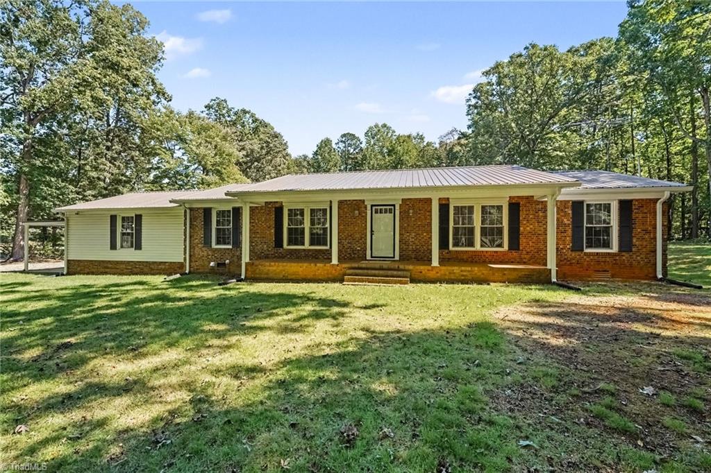 7235 Ledbetter Road Climax, NC 27233 - Photo 2 of 33 Gallery Image 2