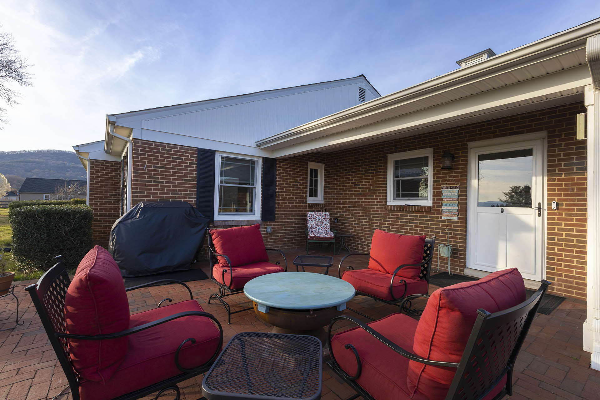 1621 West Ruritan Road Roanoke, VA 24012 - Photo 35 of 55 Great outdoor living space