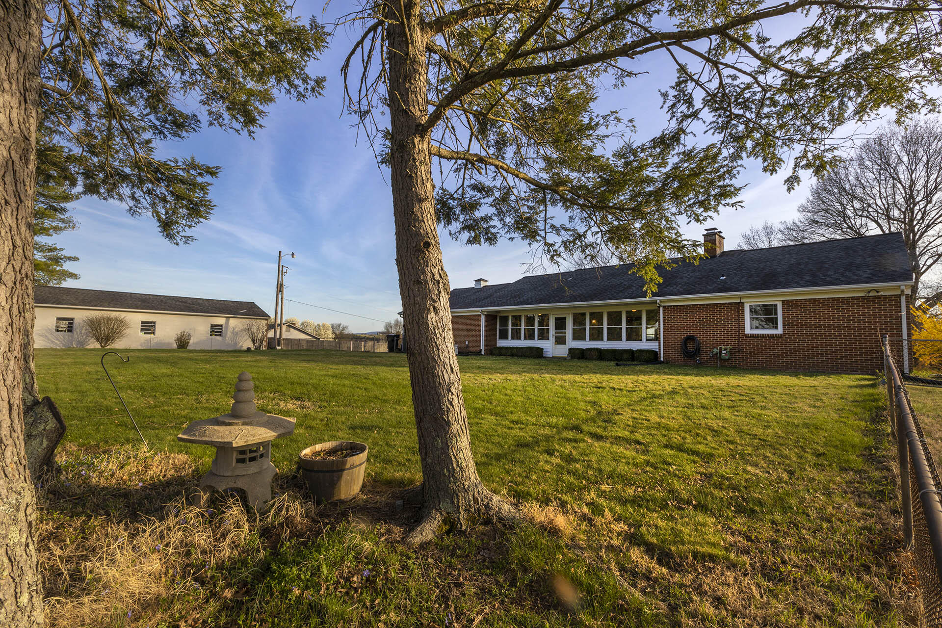 1621 West Ruritan Road Roanoke, VA 24012 - Photo 41 of 55 Back of home view