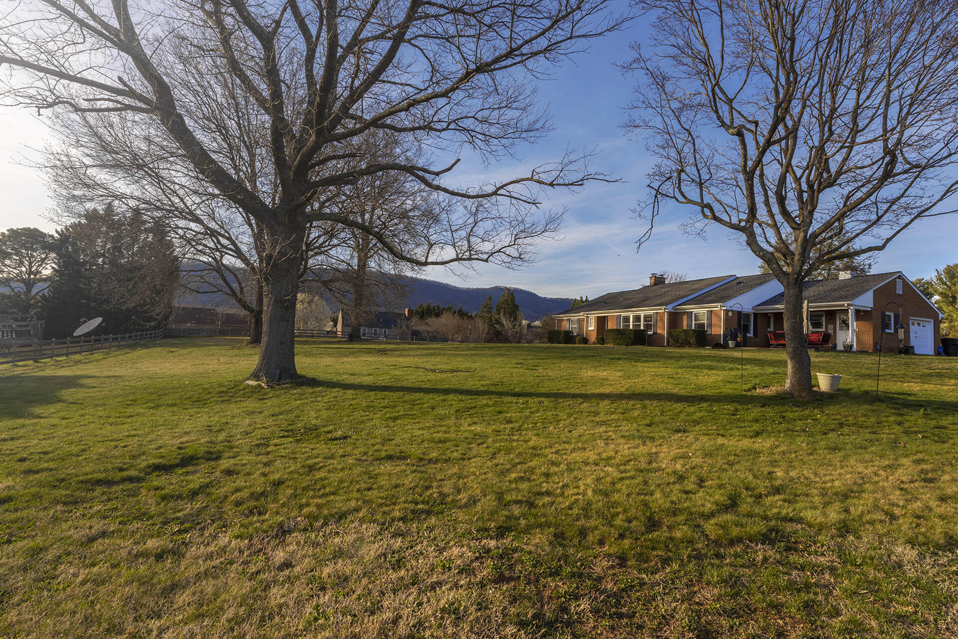 1621 West Ruritan Road Roanoke, VA 24012 - Photo 6 of 55 2 car garage detached