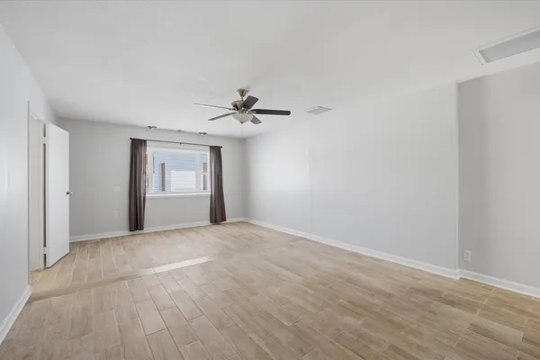 $2,800 | 656 West Pecos Avenue, Mesa, AZ 85210