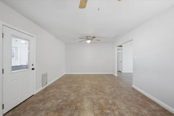 $2,800 | 656 West Pecos Avenue, Mesa, AZ 85210