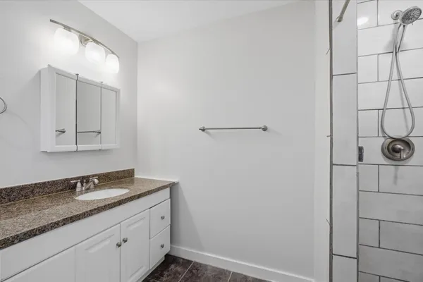 $2,800 | 656 West Pecos Avenue, Mesa, AZ 85210
