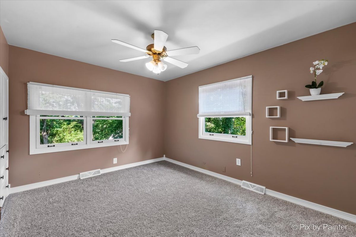 41W992 Campton Hills Road St. Charles, IL 60175 - Photo 49 of 59 Gallery Image 49