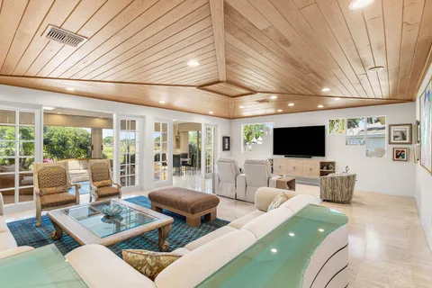 $824,900 | 35 Estate Drive, Boynton Beach, FL 33436