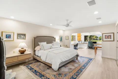 $824,900 | 35 Estate Drive, Boynton Beach, FL 33436