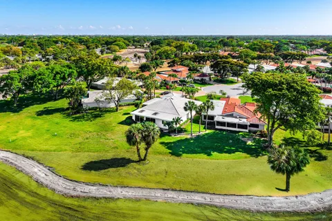 $824,900 | 35 Estate Drive, Boynton Beach, FL 33436