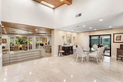 $824,900 | 35 Estate Drive, Boynton Beach, FL 33436