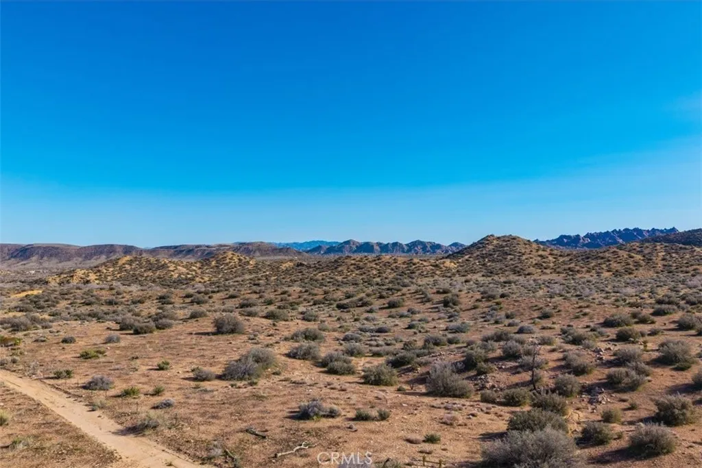 3263 Apache Pioneertown, CA 92268 - Photo 17 of 24 a view of a yard