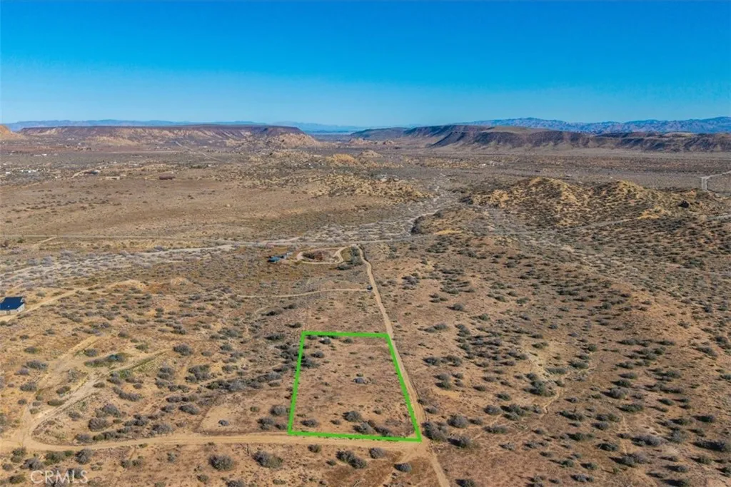 3263 Apache Pioneertown, CA 92268 - Photo 20 of 24 a view of ocean view with beach
