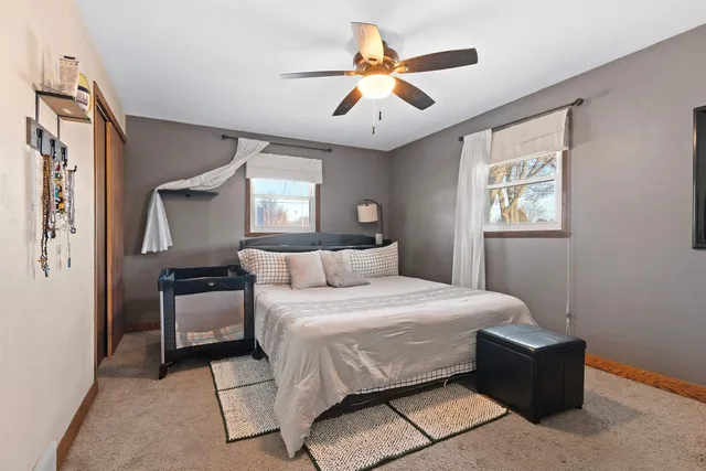 $299,900 | 2203 East College Avenue, Appleton, WI 54915