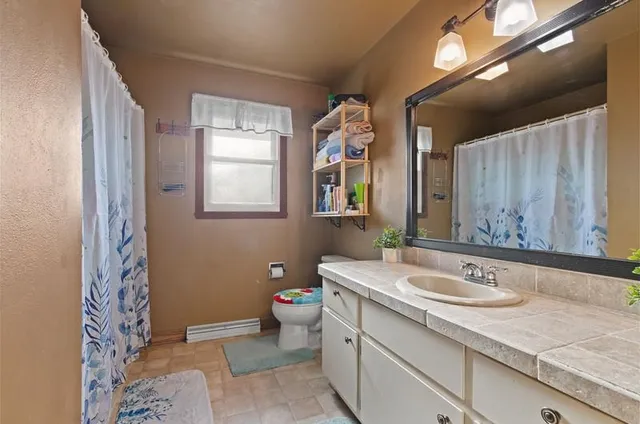 $299,900 | 2203 East College Avenue, Appleton, WI 54915