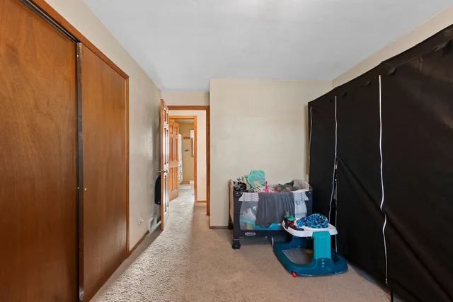 $299,900 | 2203 East College Avenue, Appleton, WI 54915