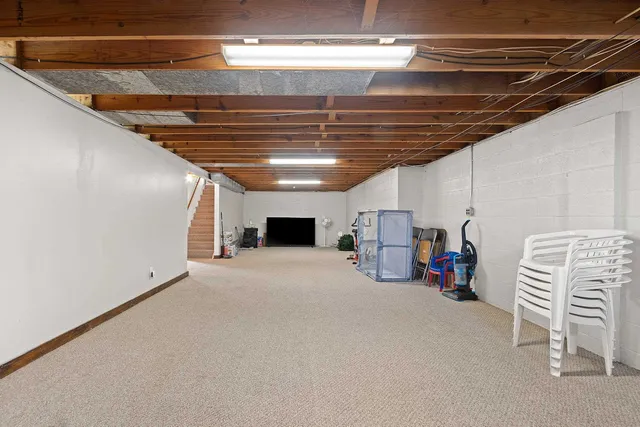 $299,900 | 2203 East College Avenue, Appleton, WI 54915