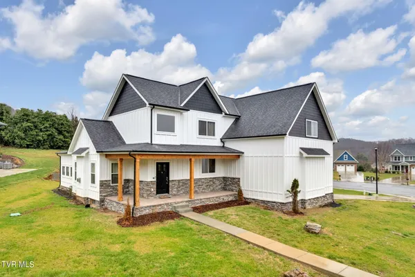 $699,000 | 283 Old Island Trail, Kingsport, TN 37664