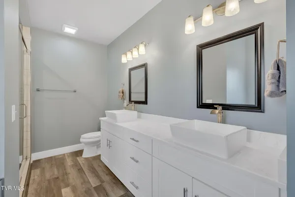 $699,000 | 283 Old Island Trail, Kingsport, TN 37664