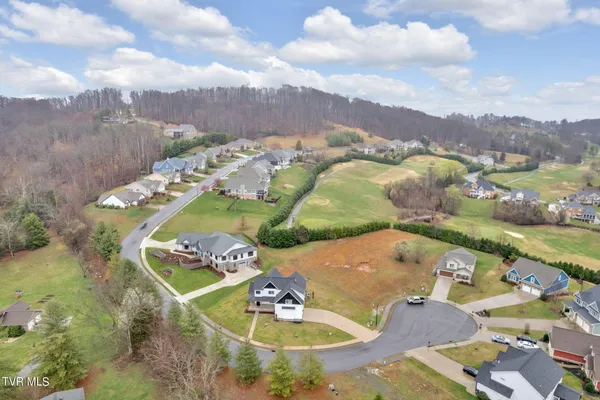 $699,000 | 283 Old Island Trail, Kingsport, TN 37664