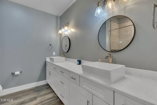 $699,000 | 283 Old Island Trail, Kingsport, TN 37664