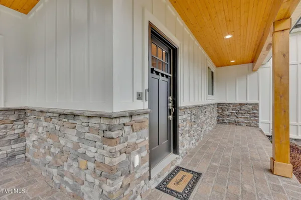 $699,000 | 283 Old Island Trail, Kingsport, TN 37664