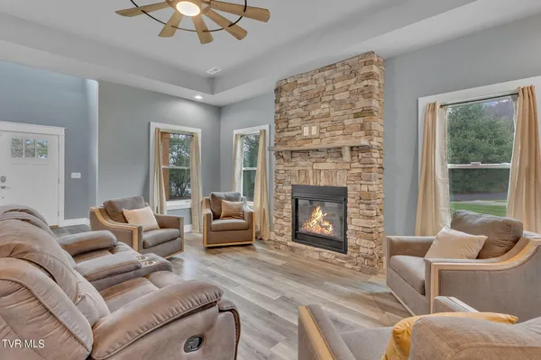 $699,000 | 283 Old Island Trail, Kingsport, TN 37664