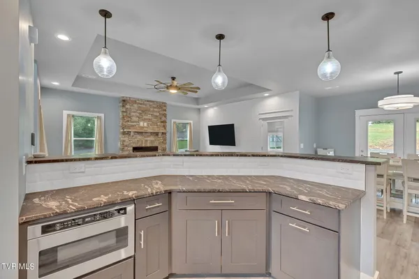 $699,000 | 283 Old Island Trail, Kingsport, TN 37664