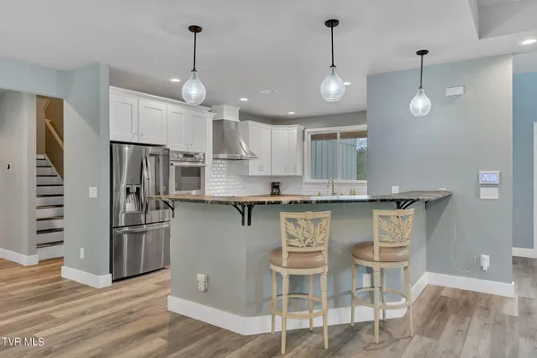 $699,000 | 283 Old Island Trail, Kingsport, TN 37664