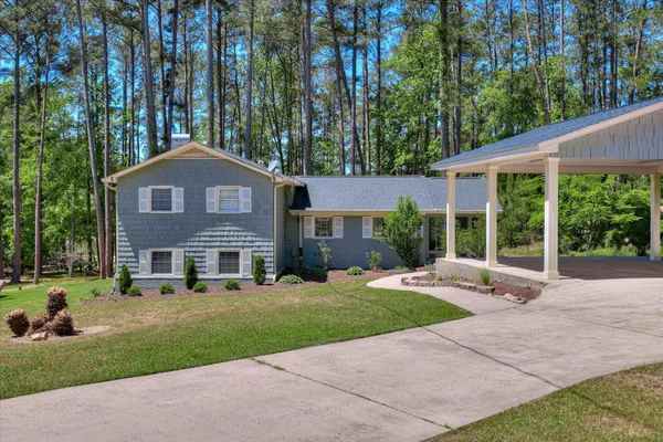 $595,000 | 3231 Bay Shore Drive, Lincolnton, GA 30817