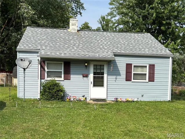 $87,000 | 16 Rusty Wil Drive, Belleville, IL 62220
