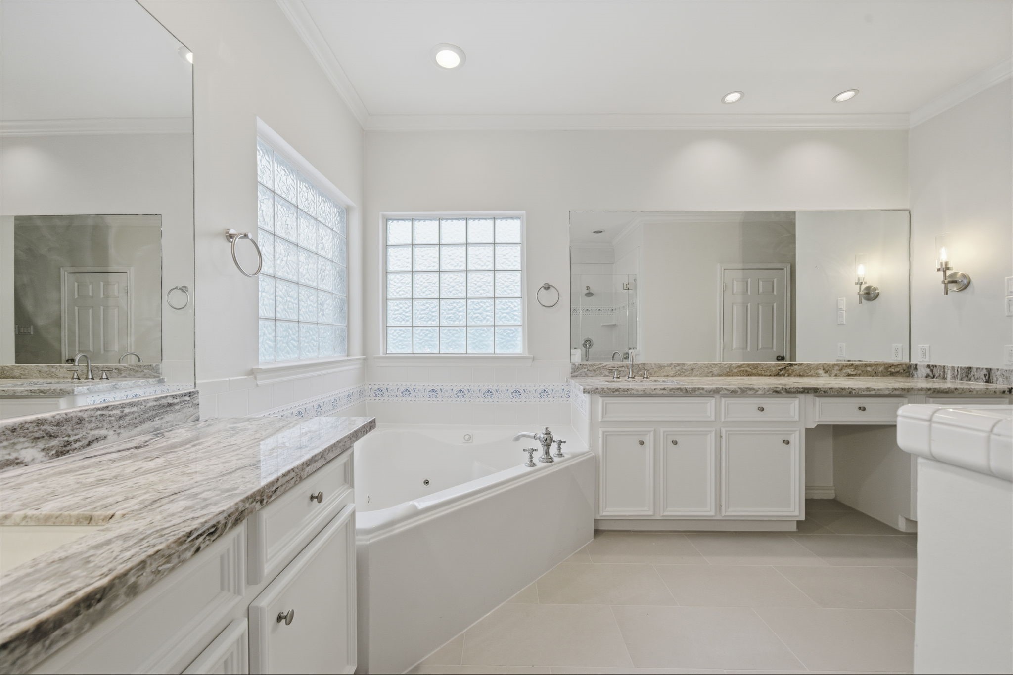 1736 Colquitt Street, Unit A Houston, TX 77098 - Photo 36 of 45