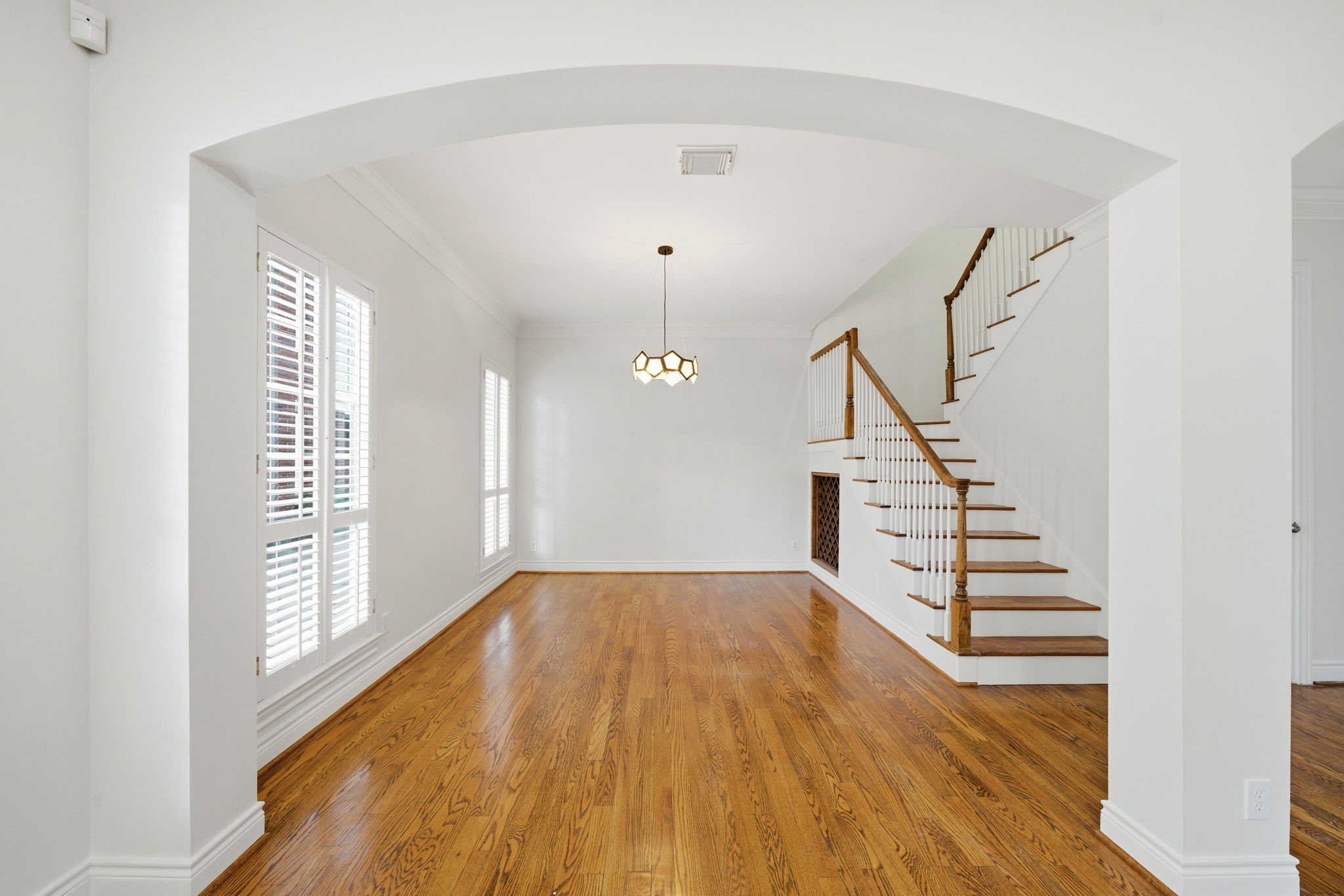 1736 Colquitt Street, Unit A Houston, TX 77098 - Photo 7 of 45