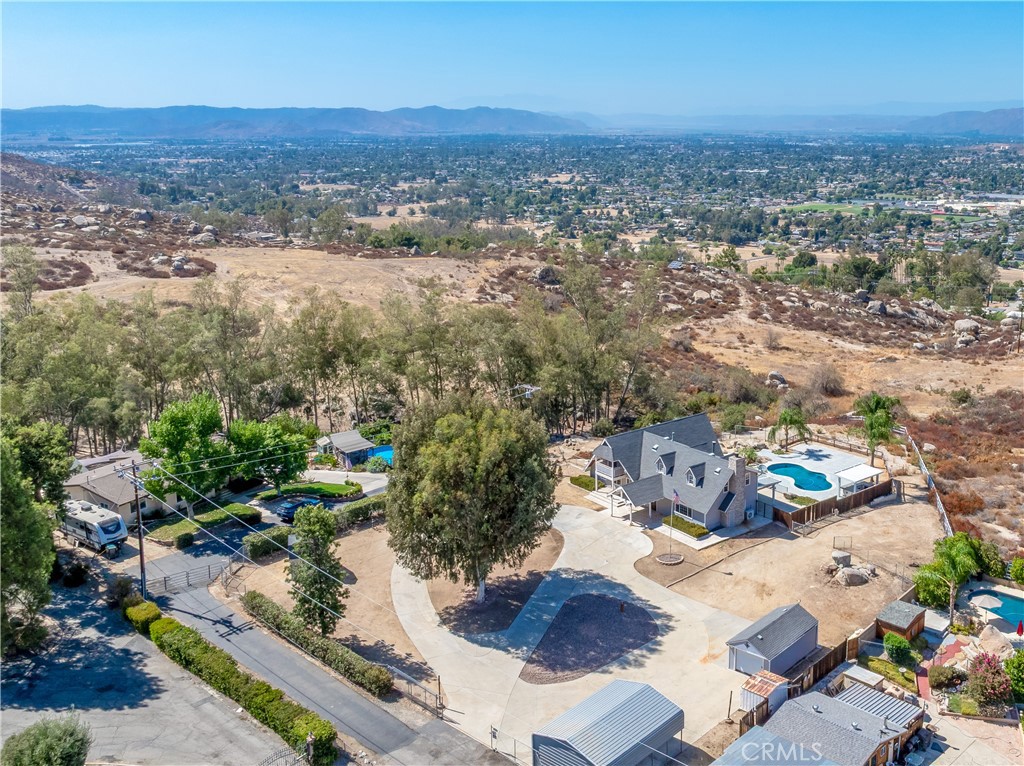 28101 Rawlings Road Hemet, CA 92544 - Photo 47 of 54 Gallery Image 47