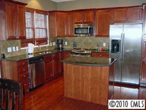 1076 Drayton Court, Unit 1076 Fort Mill, SC 29708 - Photo 5 of 8 Gallery Image 5