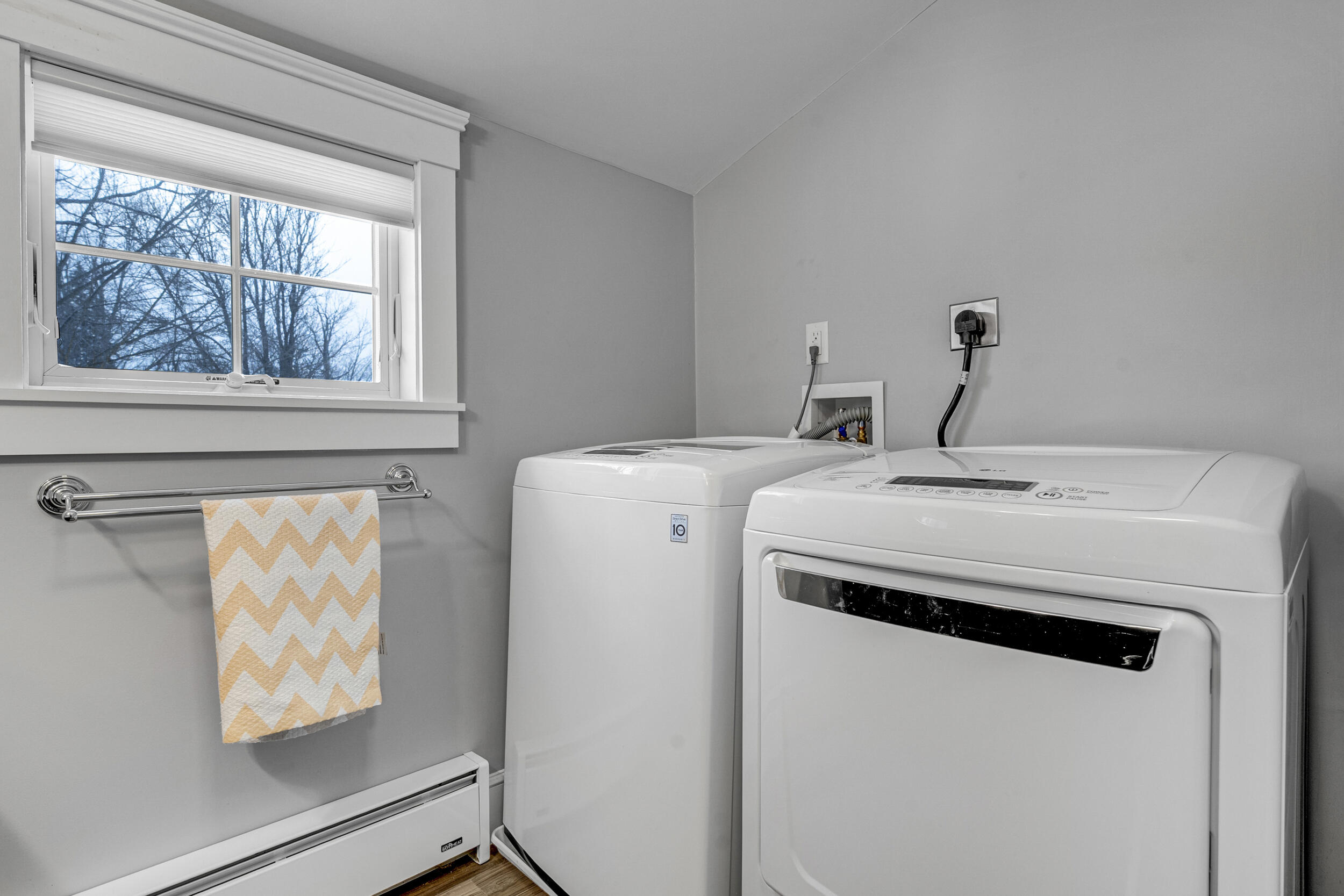 33 Mechanic Street Bethel, ME 04217 - Photo 19 of 36 33Mechanic-35