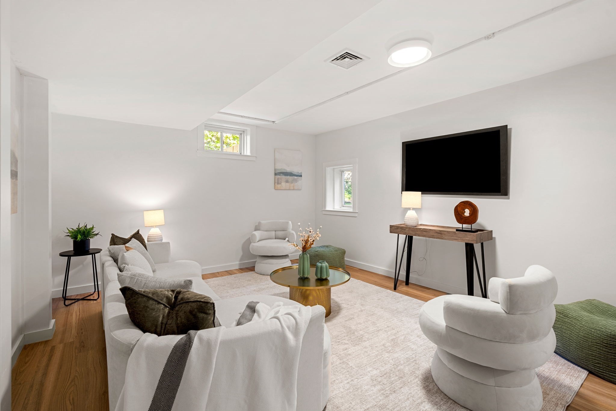 42 Winthrop Road Lexington, MA 02421 - Photo 15 of 21 Gallery Image 15