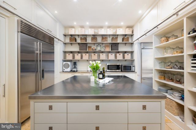 $6,800,000 | 6455 Kedleston Court, McLean, VA 22101