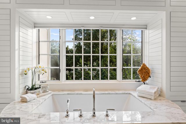 $6,800,000 | 6455 Kedleston Court, McLean, VA 22101