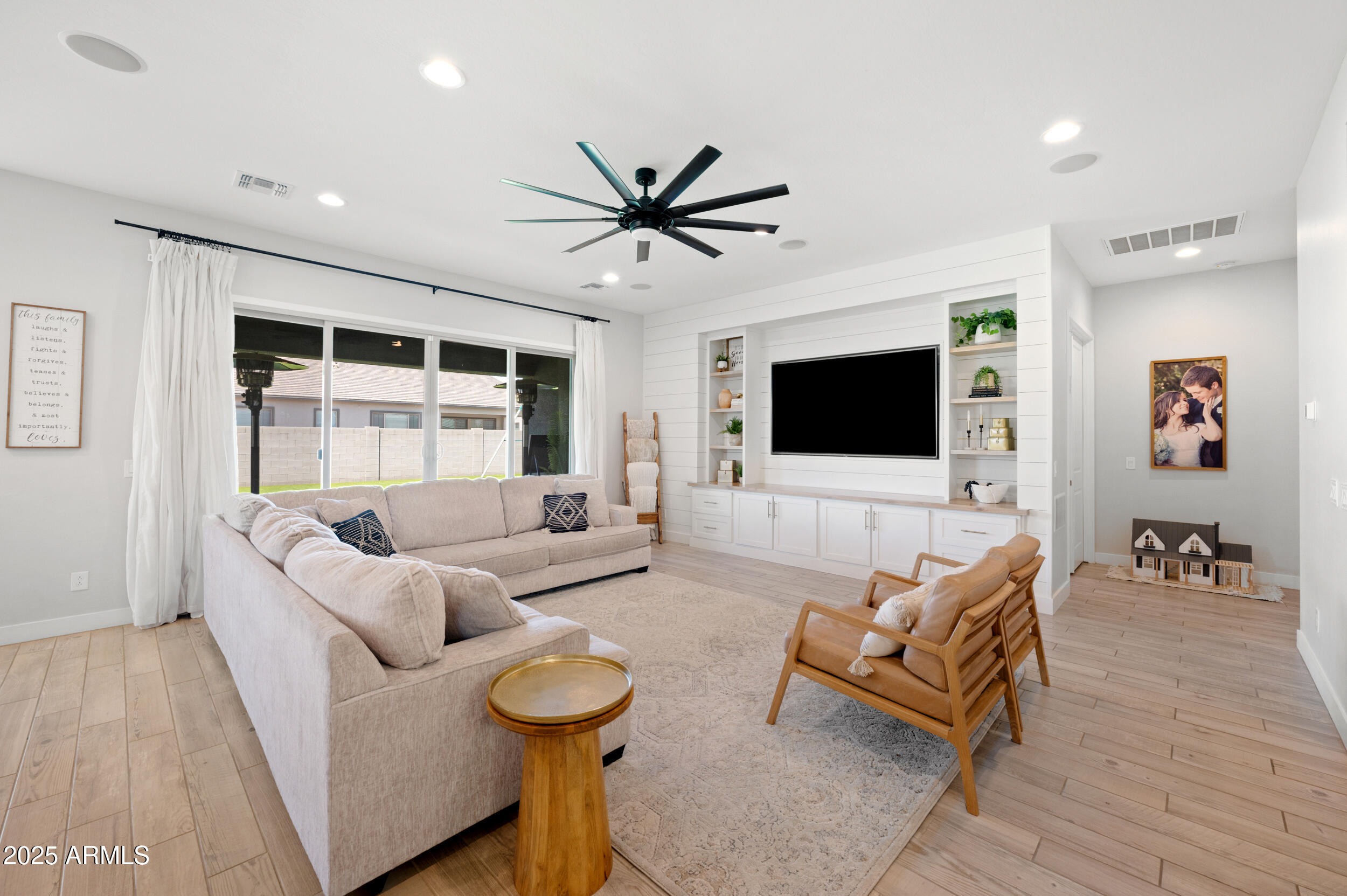 22728 East Camacho Road Queen Creek, AZ 85142 - Photo 14 of 37 20__jmz0989