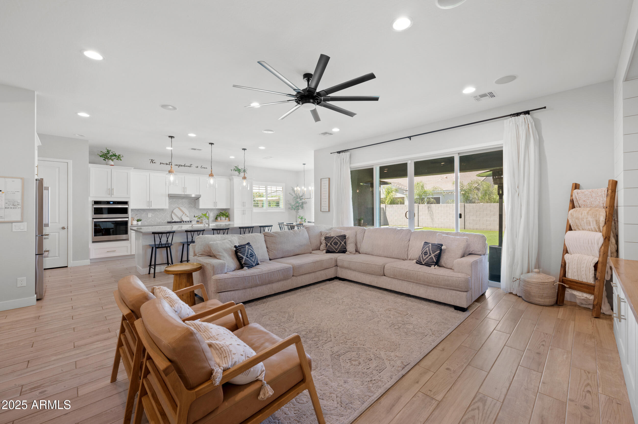 22728 East Camacho Road Queen Creek, AZ 85142 - Photo 15 of 37 21__jmz0992