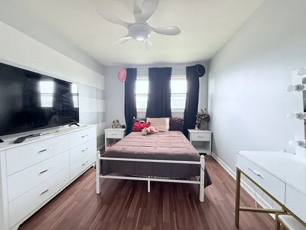 $495,500 | 510 South Mt Prospect Road, Des Plaines, IL 60016