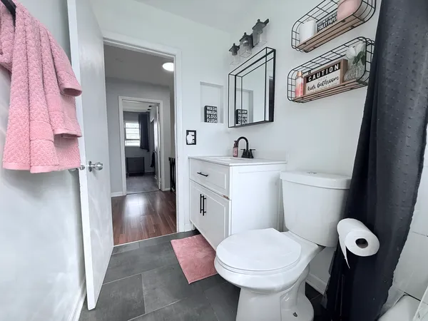 $495,500 | 510 South Mt Prospect Road, Des Plaines, IL 60016