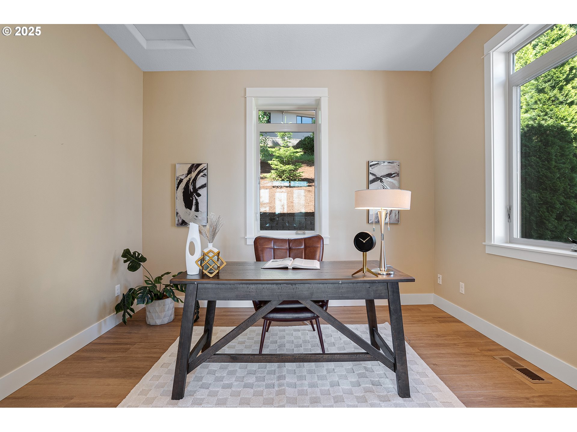 14 Juarez Lake Oswego, OR 97035 - Photo 20 of 38