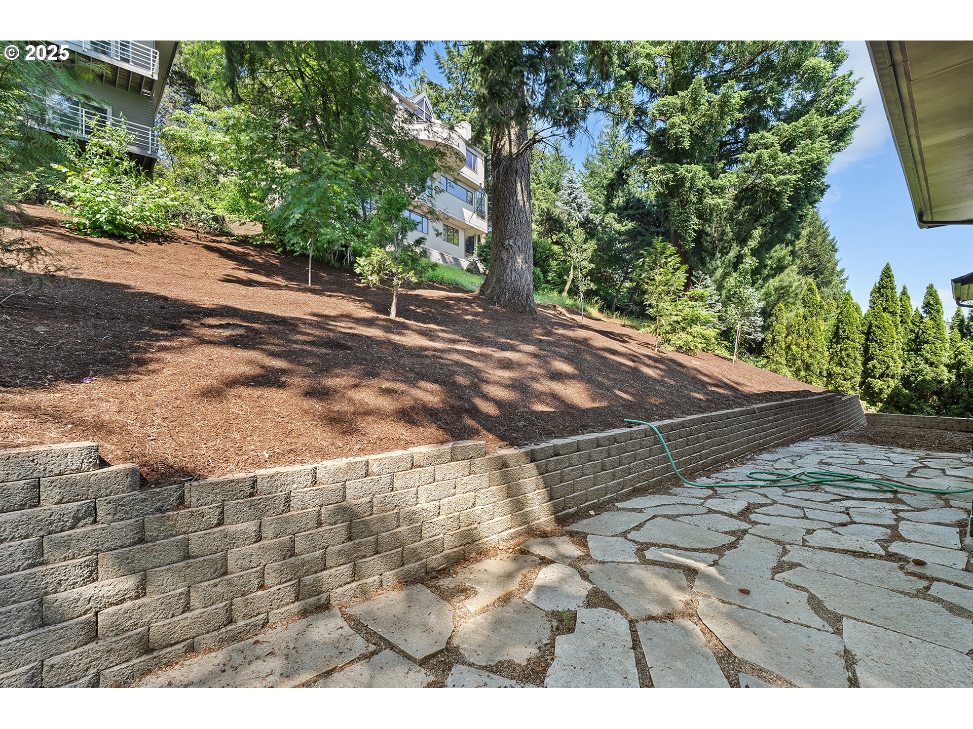 14 Juarez Lake Oswego, OR 97035 - Photo 34 of 38