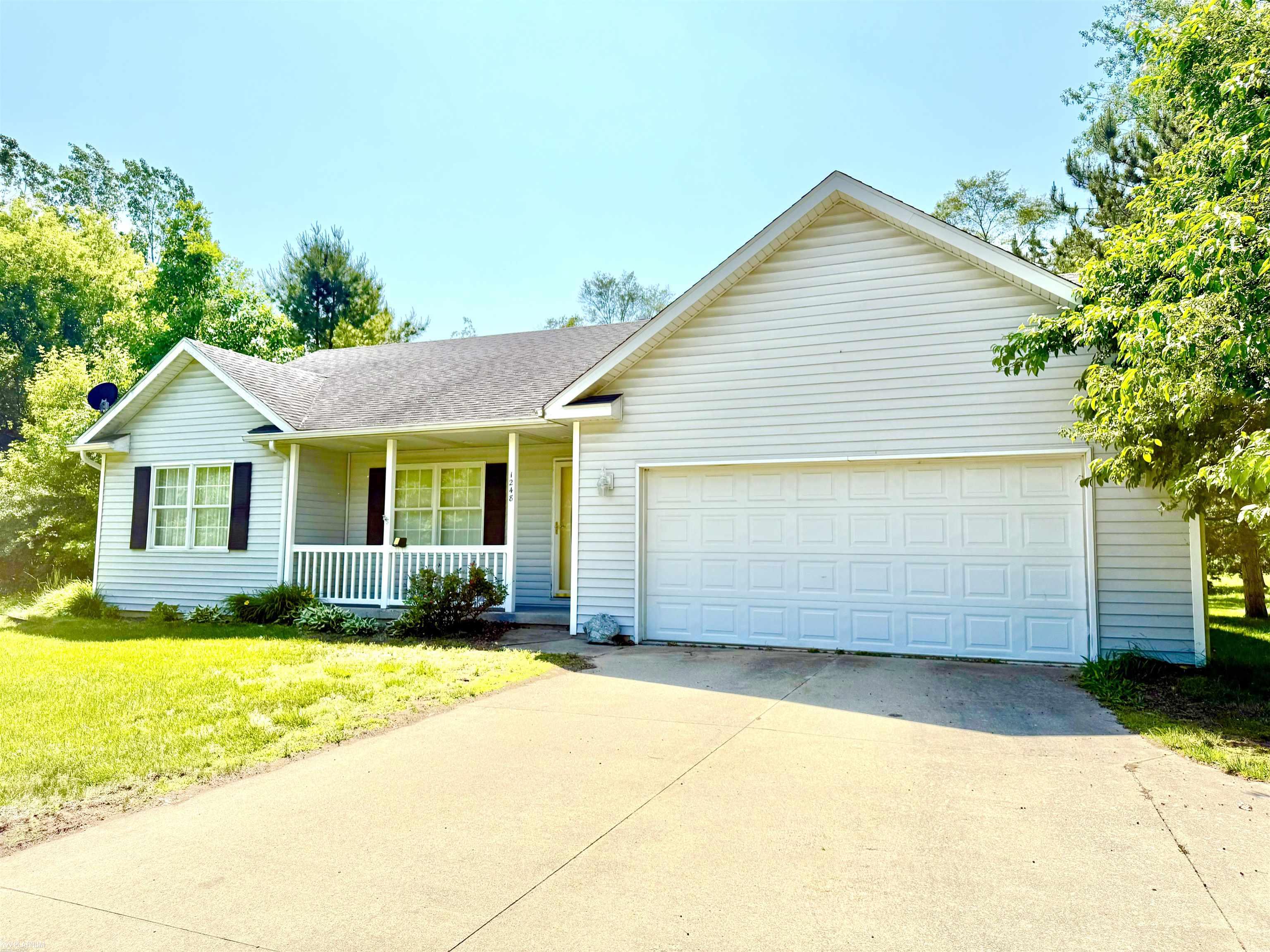1248 South Hemlock Road Hemlock, MI 48626 - Photo 3 of 73