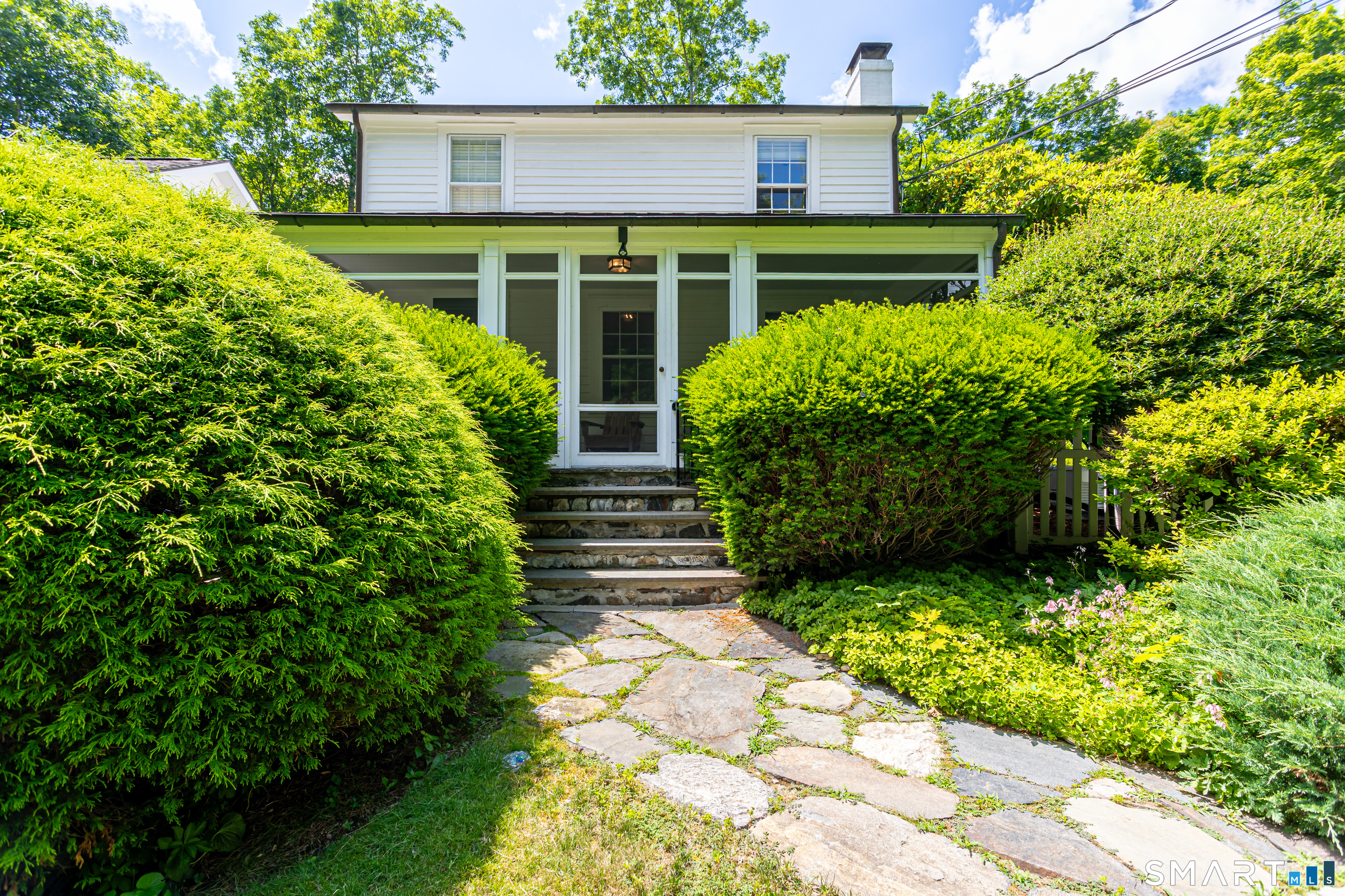 896 Westport Road Easton, CT 06612 - Photo 4 of 33