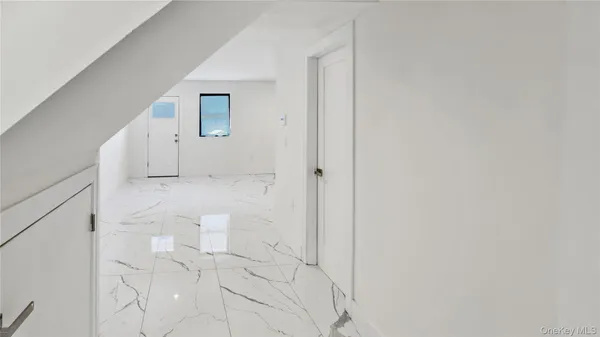 $2,199,000 | 31-04 28th Avenue | Astoria