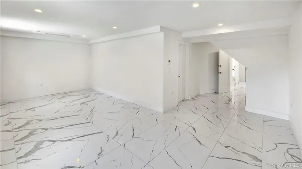 $2,199,000 | 31-04 28th Avenue | Astoria