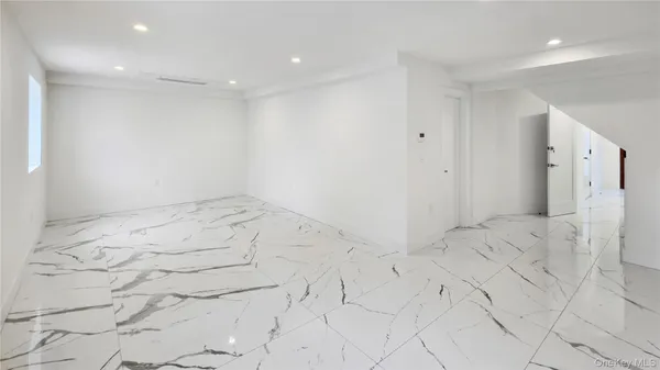 $2,199,000 | 31-04 28th Avenue | Astoria