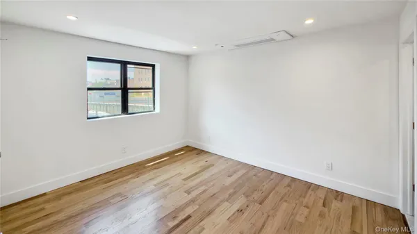 $2,199,000 | 31-04 28th Avenue | Astoria